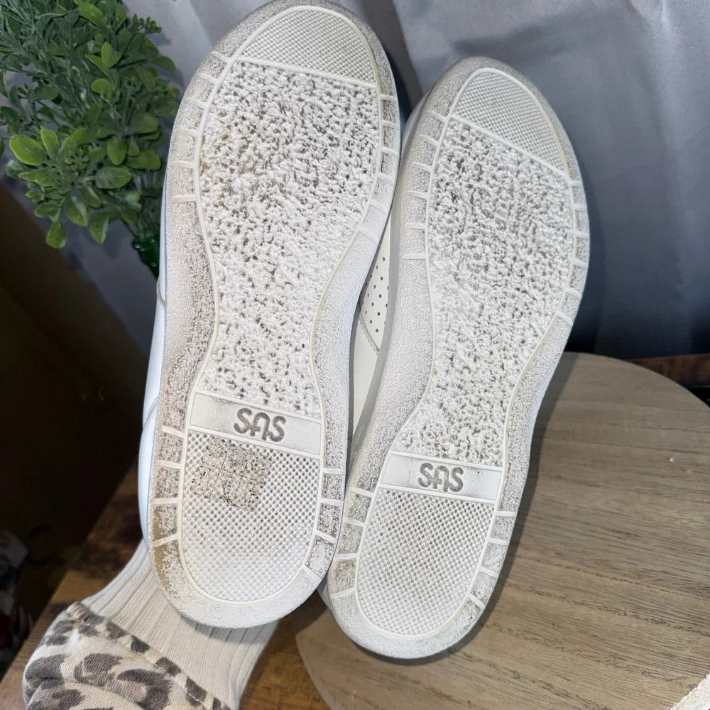 SAS Me Too Walking Shoes Womens 8 M White Comfort Hook Loop Leather Orthopedic